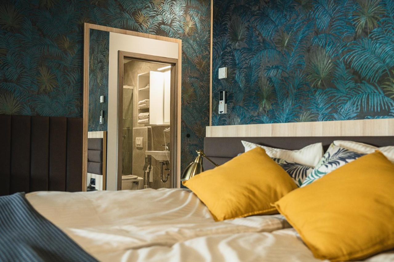 B&B La Siesta Markovci Exteriör bild